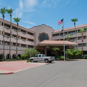 holiday-inn-phoenix-west.hotelsofphoenix.com/