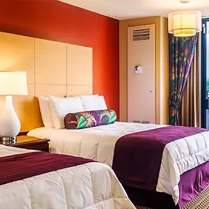 Hawaiian Hotel, Trademark Collection By Wyndham Hilo